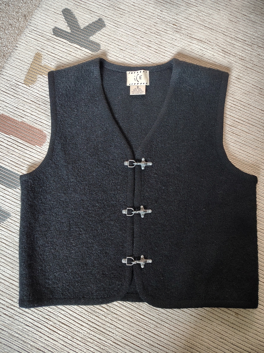Vintage iCE 100% Wool Dark Charcoal Black Clasp Toggle Vest 8 (M)